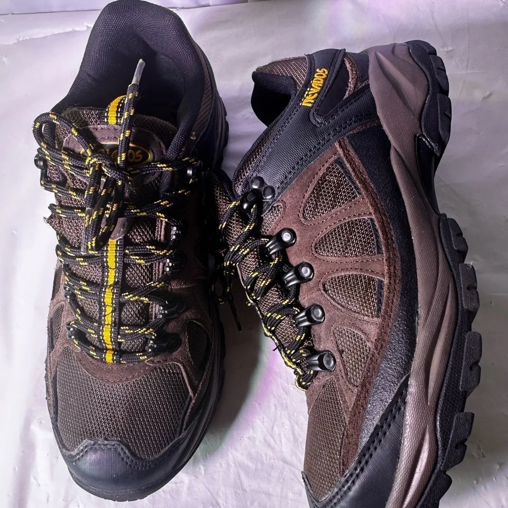 Nevados Brown and Black Men's Boat Shoes